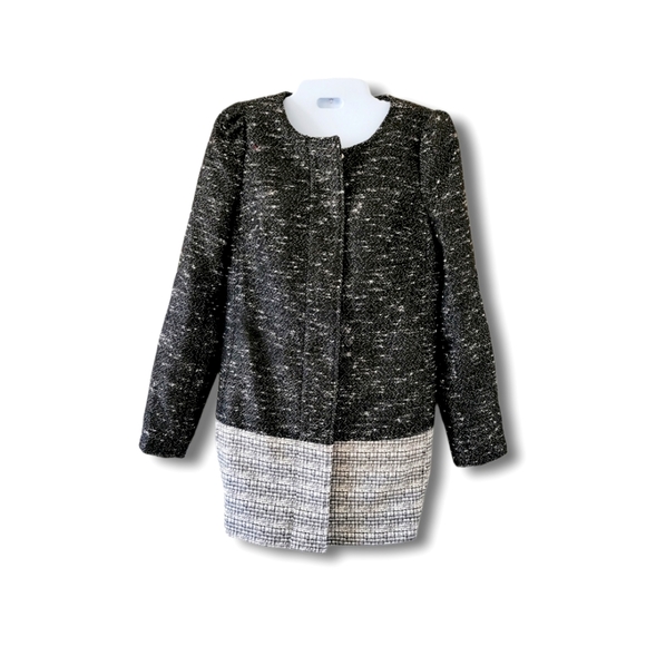 Banana Republic Jackets & Blazers - Banana Republic | B&W Collarless Long Tweed Jacket (SIZE S)